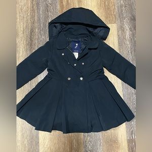 Jacadi Paris pleated raincoat with removable hood size 6